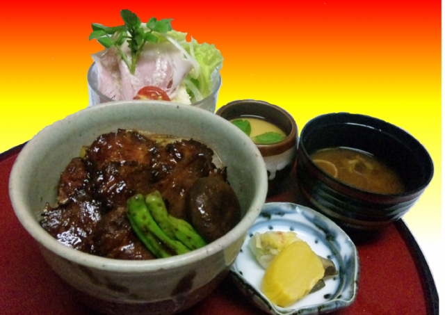 特選和牛炭火焼丼 炭火焼丼/ランチ/丼もの